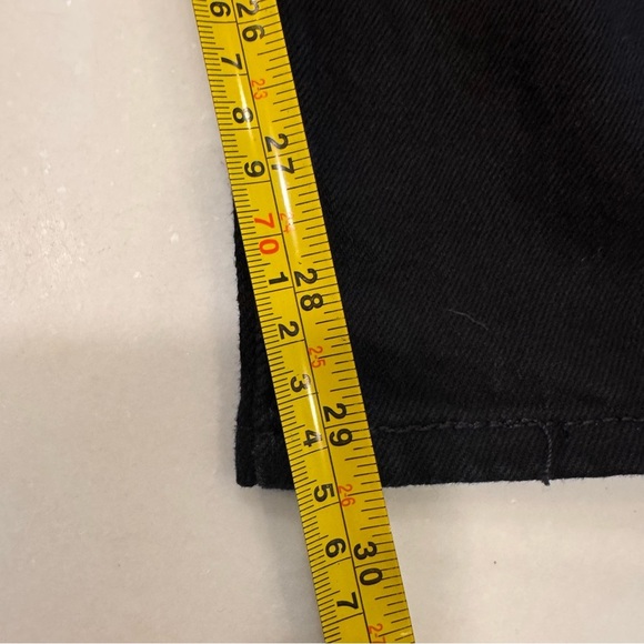 NWT Levi's 501 Men's Button Fly Straight Leg Denim Jeans, Black Sz 42X30 - Picture 9 of 9